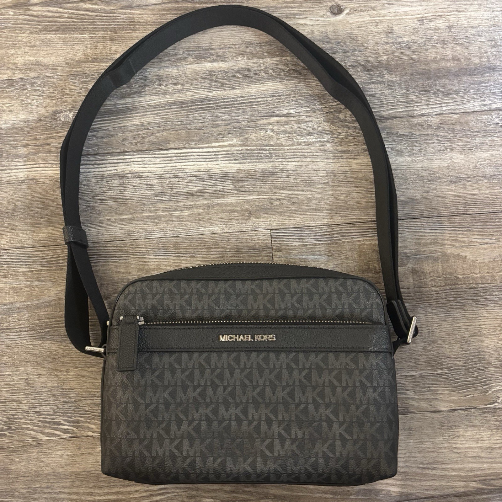 MICHAEL KORS COOPER UTILITY SHOULDER CROSSBODY BAG BLACK