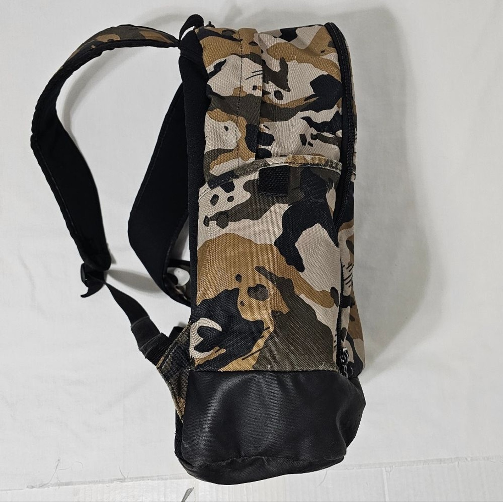 Nike BA5883 Camo Print Backpack – Tan Black White – Durable 100% Polyester