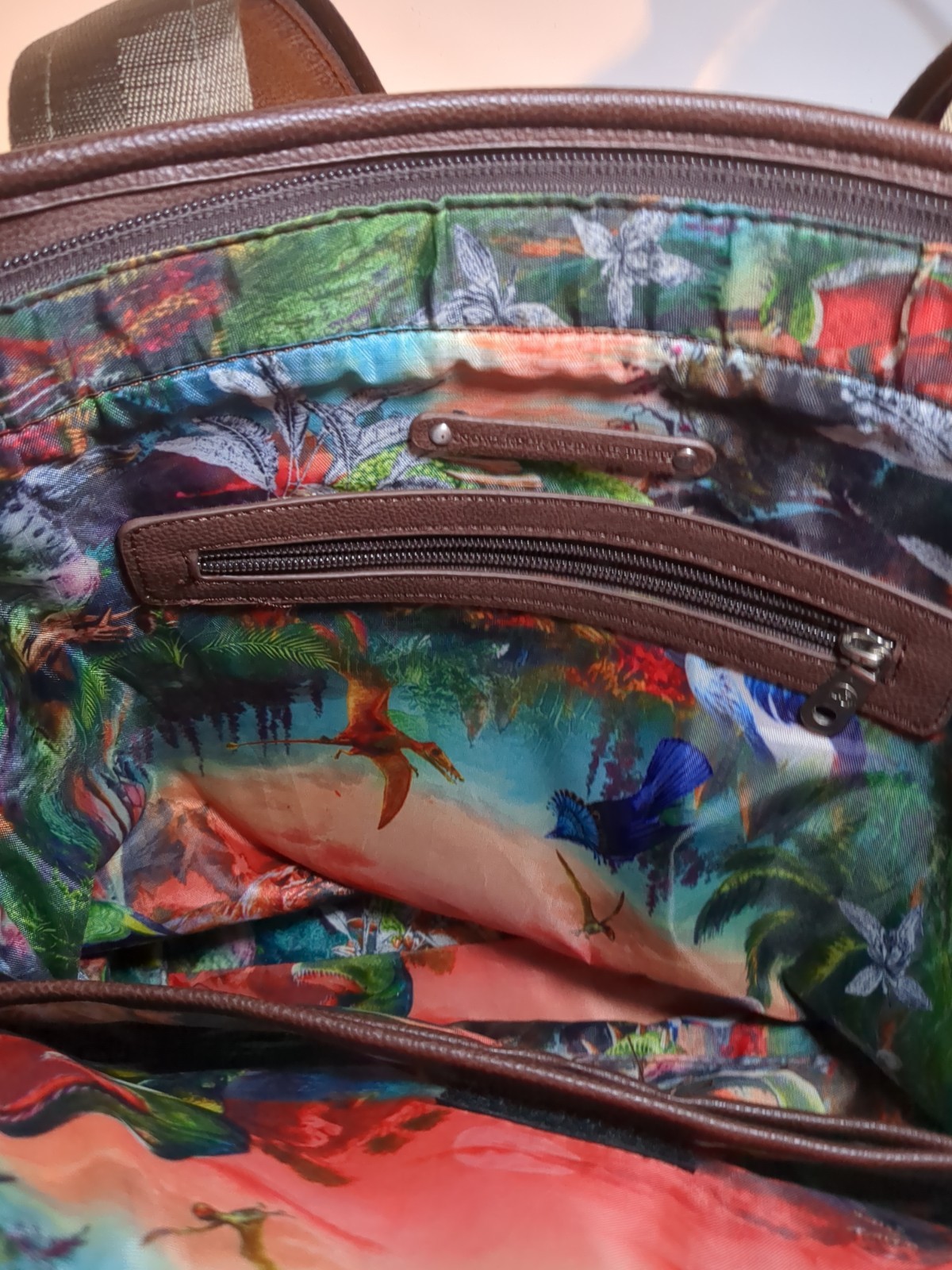 Robert Graham Camouflage Fielding Tote Double Straps/Crossbody Strap EUC