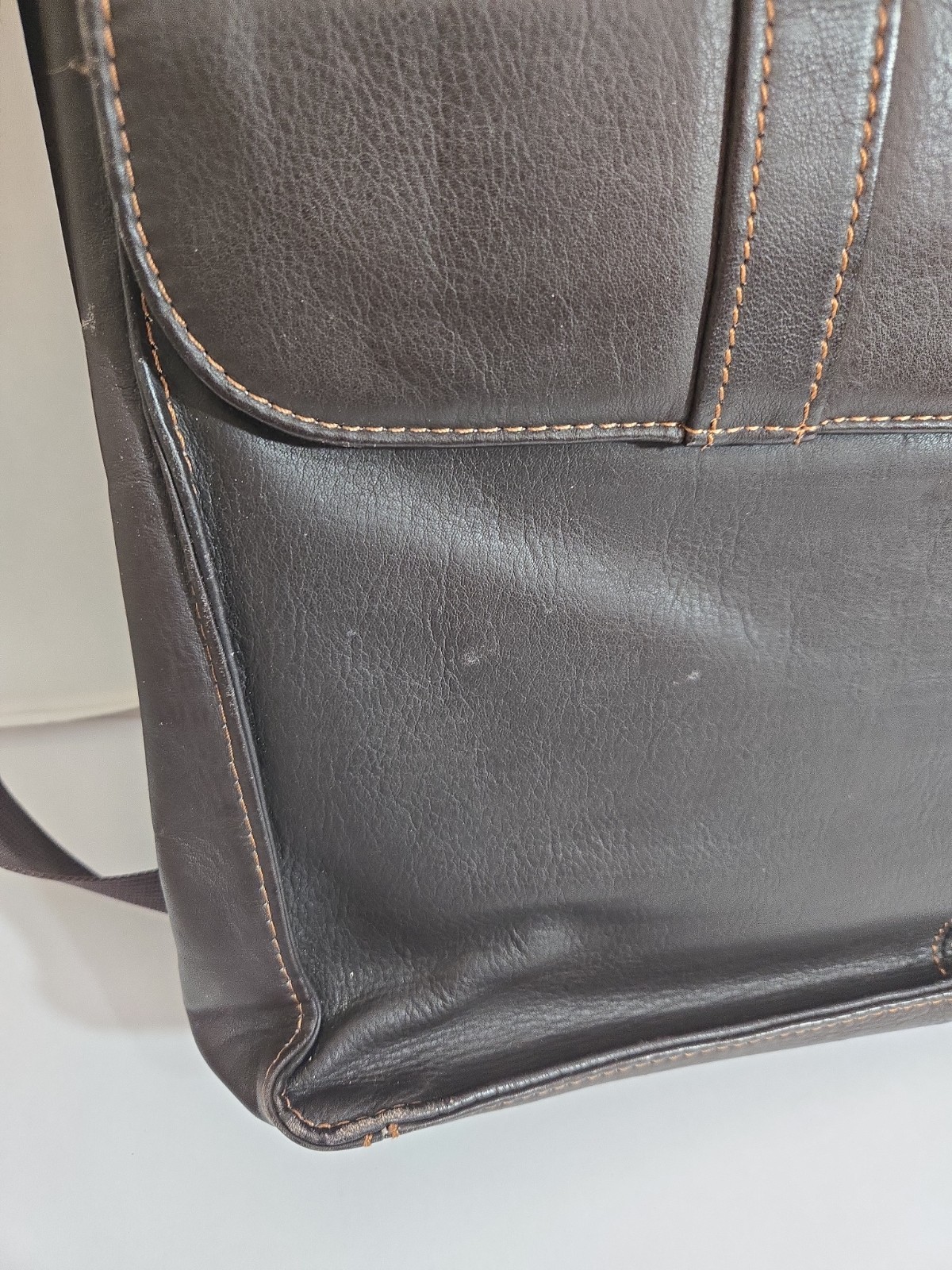 Wilson Leather Brown Laptop Carrying Case Computer Bag Briefcase Messenger Bag