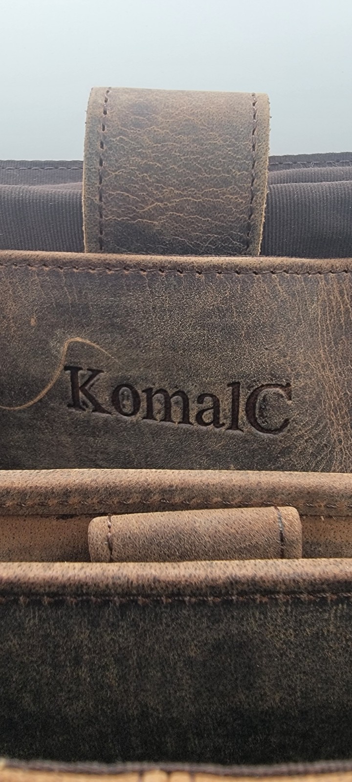 KomalC Distressed Buffalo Leather Briefcase Laptop Messenger Bag & Note Pad. New