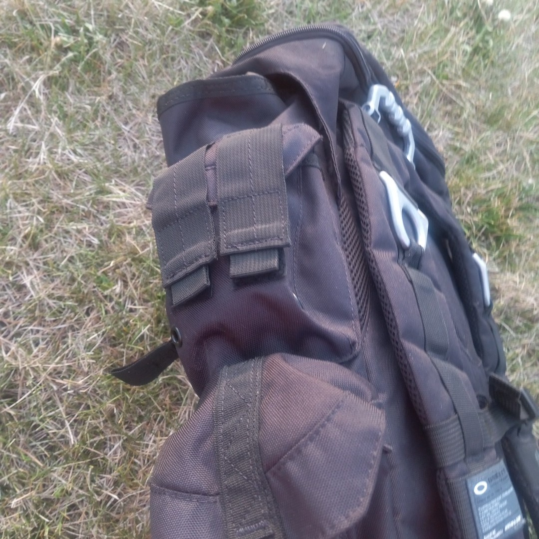 Oakley Mechanism Tactical Field Gear Backpack Black Standard Issue *READ*