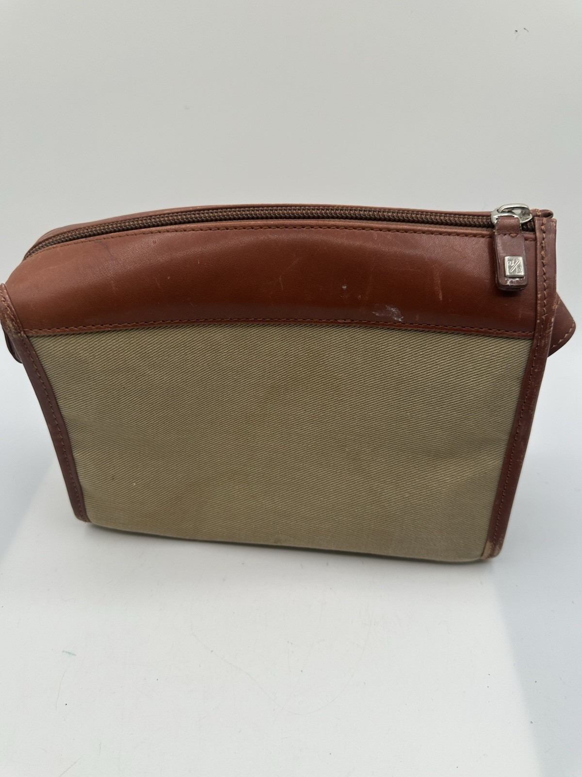 CUTTER & BUCK KHAKI FABRIC CANVAS BROWN LEATHER TRIM TOILETRY TRAVEL BAG