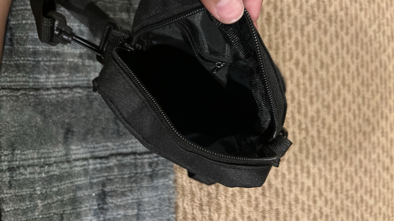 Crossbody bag
