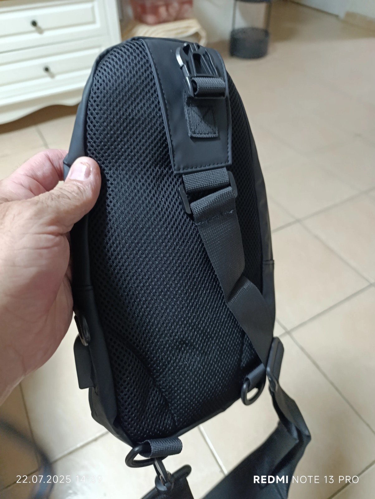 Men’s Chest Bag Solid Color Crossbody Shoulder Bag Outdoor Casual Fashion Trend