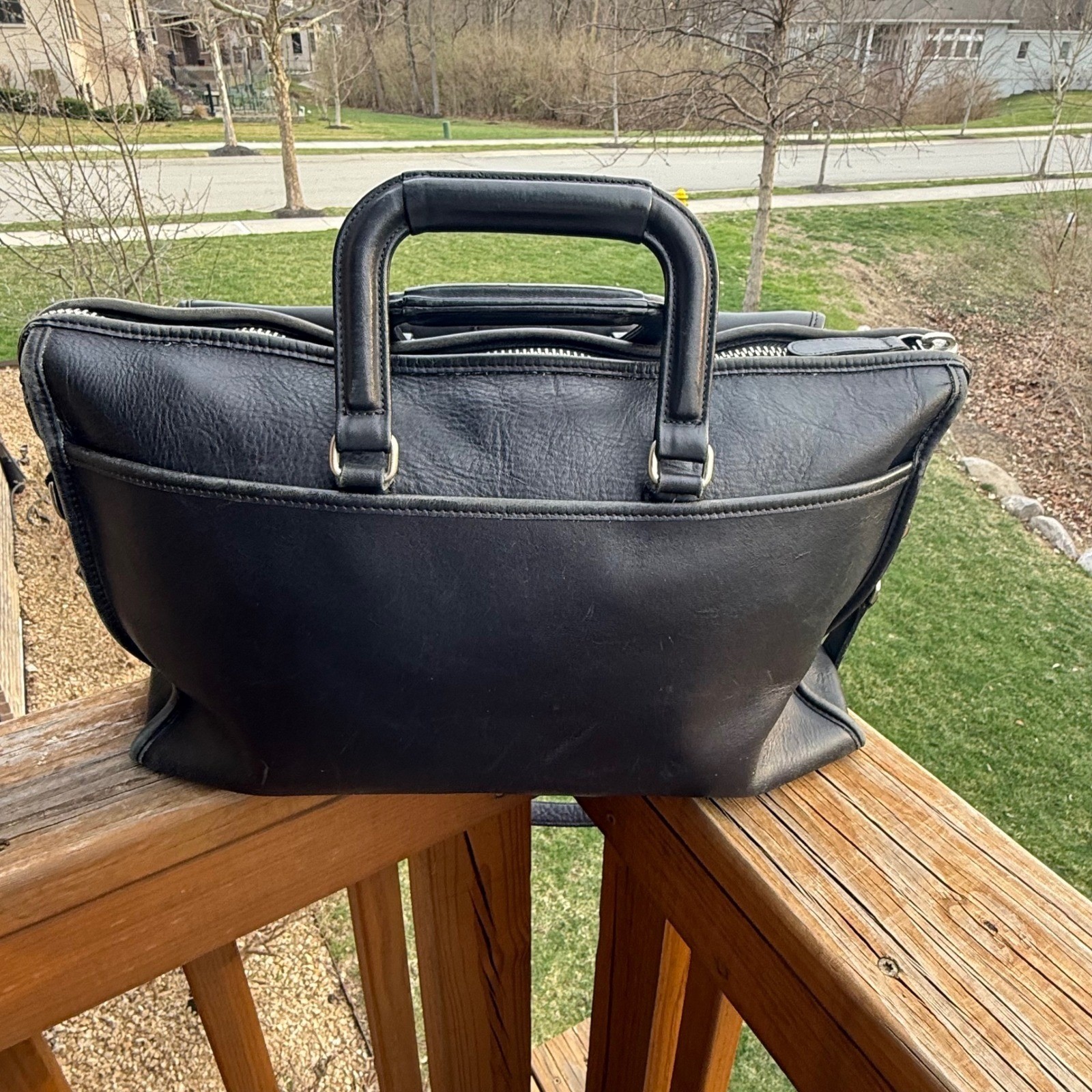 Coach Vintage Leather Briefcase Laptop Bag Mens Womens Good Strap Buckle Pocket