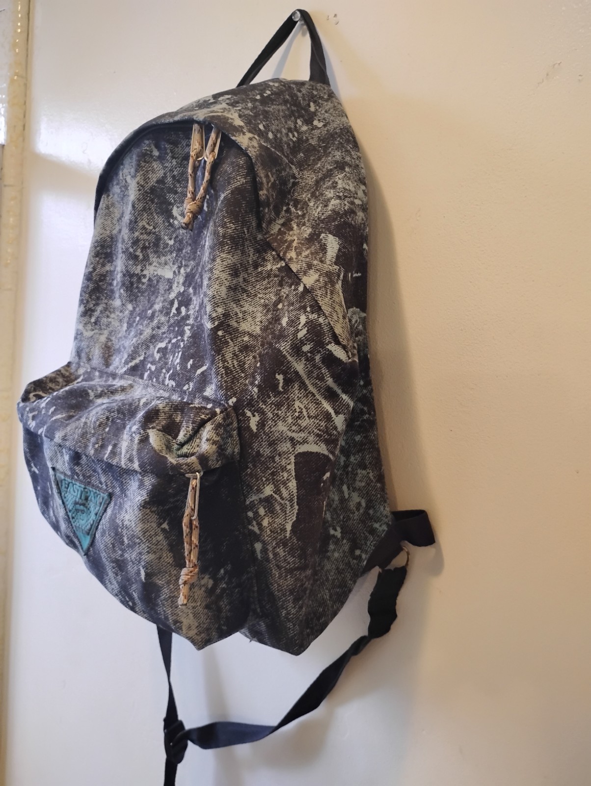 EASTPAK Backpack Made In USA Triangle Logo Acid Wash Neon Blue With Grey