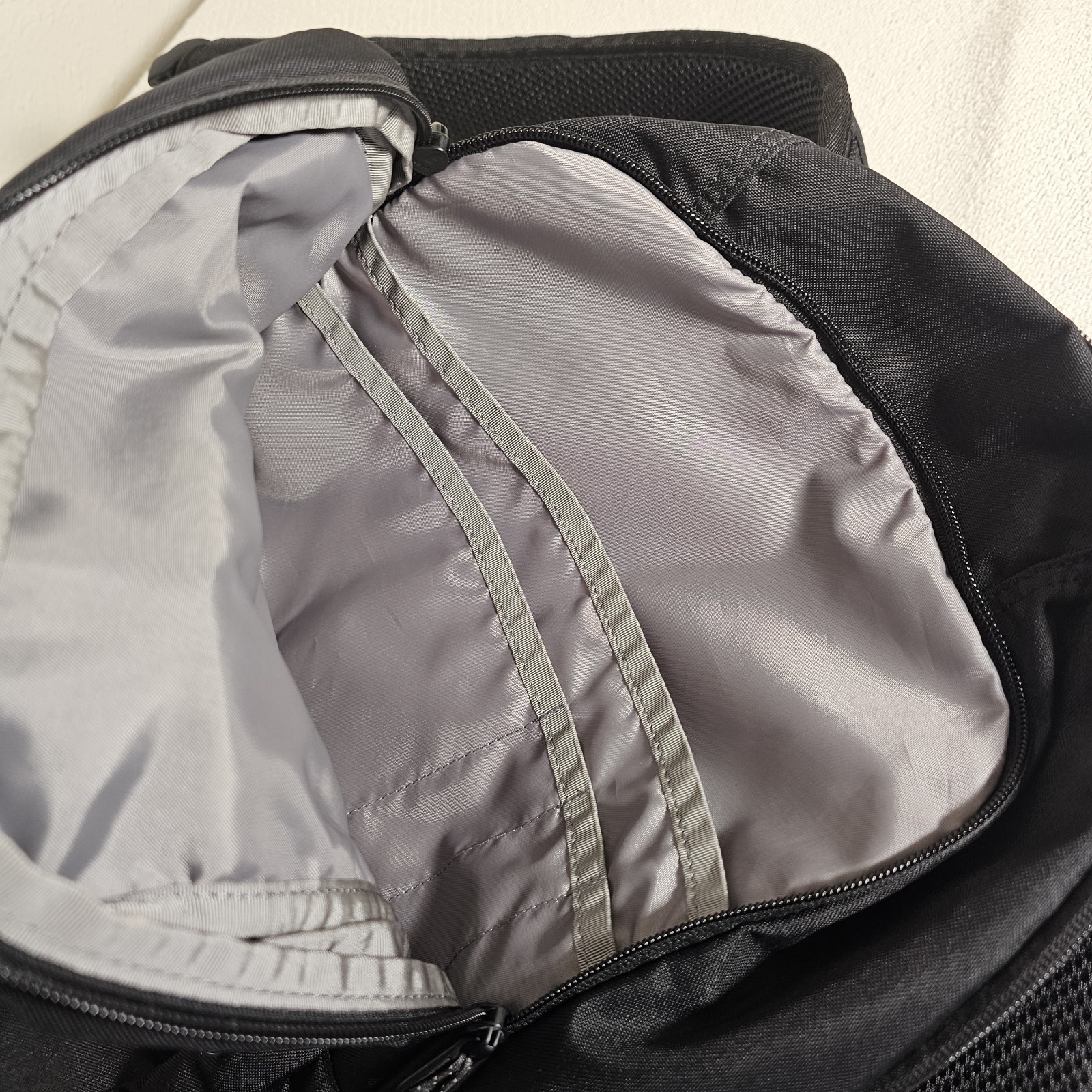 Timbuk2 Parkside Laptop Backpack Logo “Robert Half” Jet Black Travel Office Book