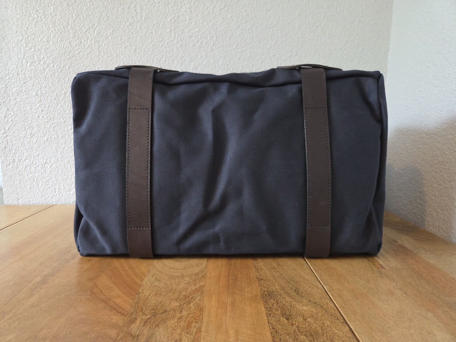 Filson Rugged Twill Medium Duffle Bag | NWT | Navy | Made in USA | MSRP $599