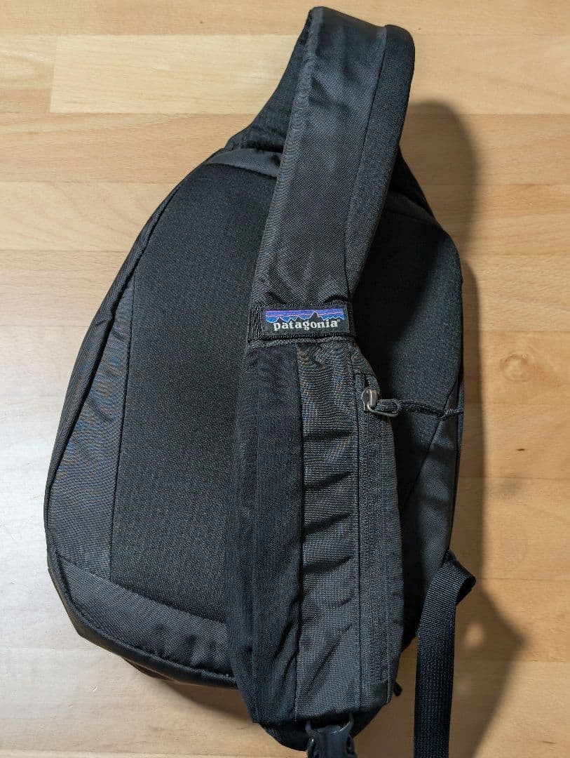 patagonia Atom Sling 8L Sling Bag Fair Black