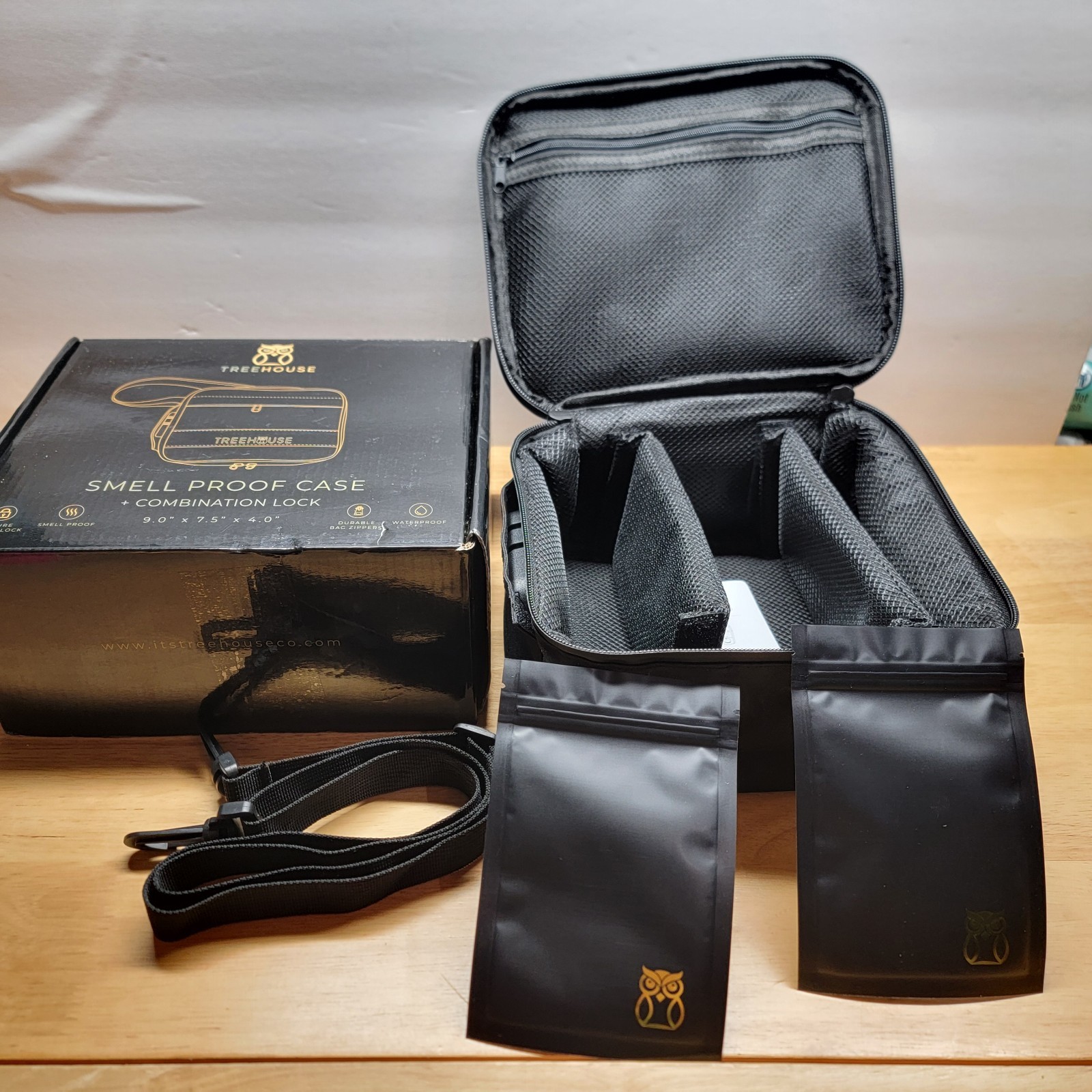 TREEHOUSE Storage Case With Combination Lock Smell Proof Case 9×7.5×4 Black