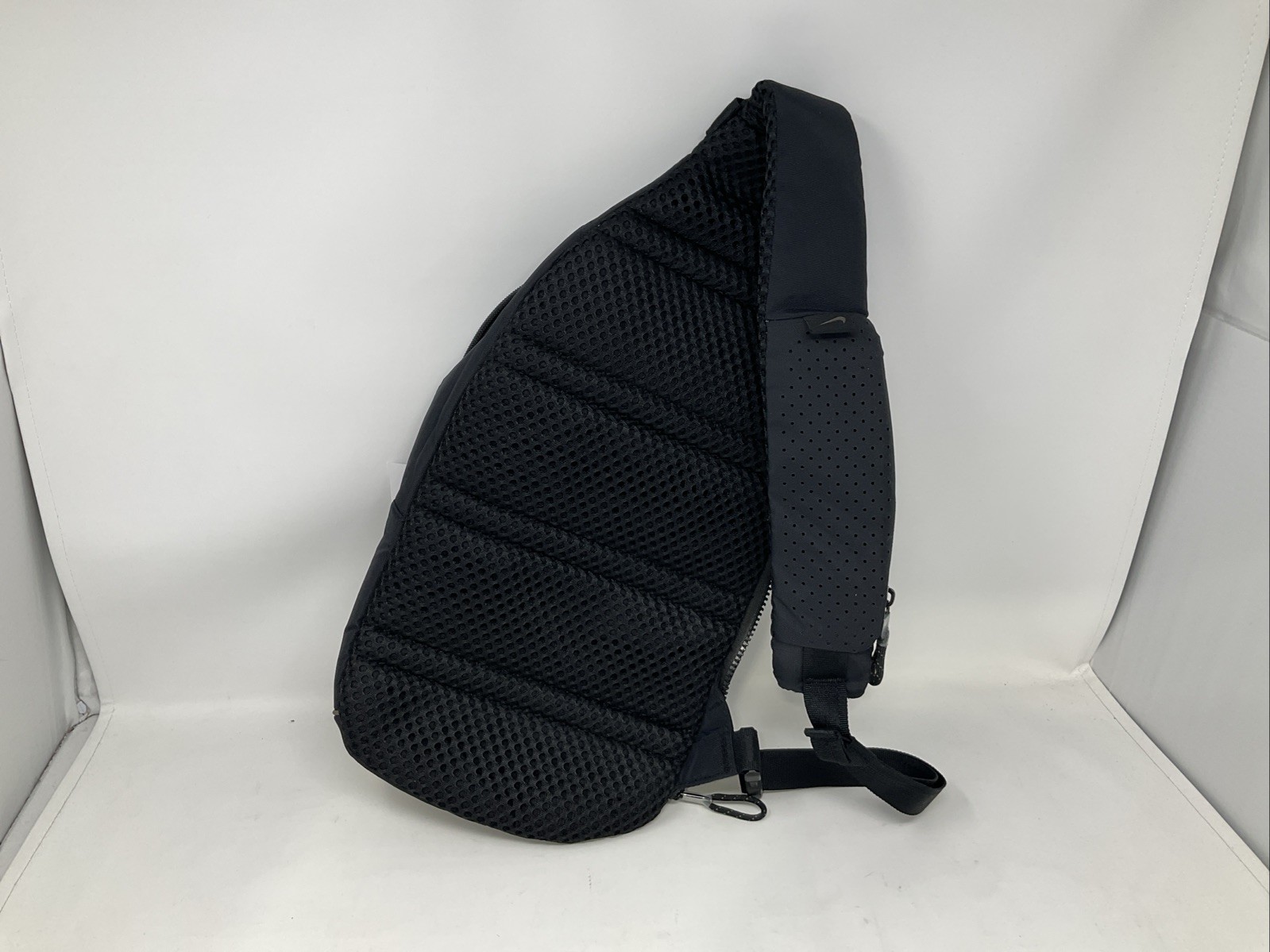 Nike 22SS Sportswear Essentials Sling Bag Unisex Sport Pack Black