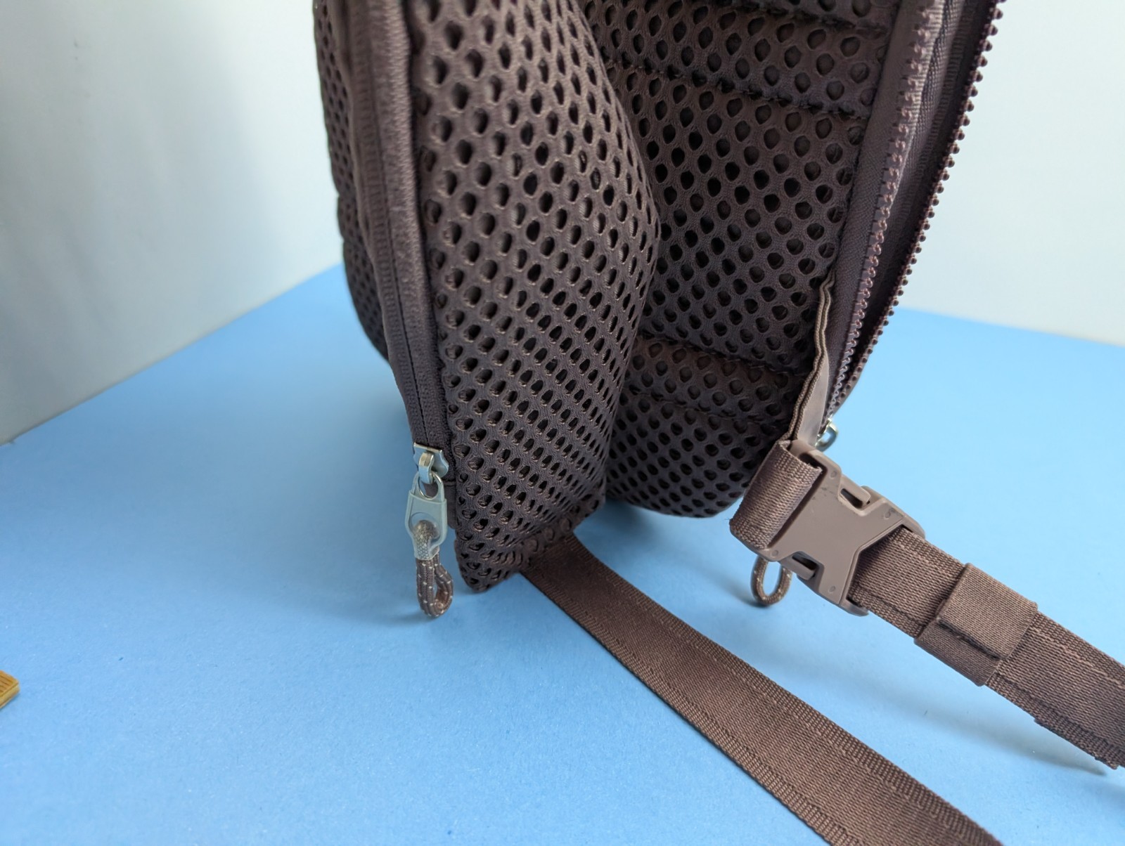Nike Essentials Sling Bag (9796) Cross Body Messanger Bag Backpack Gray