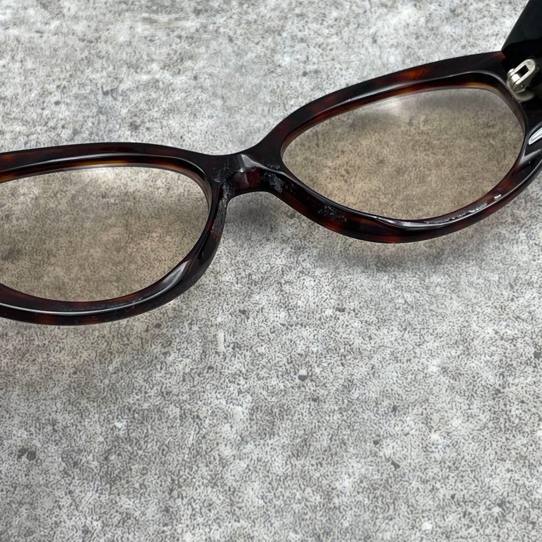 ESCADA Black Oval Sunglasses – Used, Minor Signs of Wear