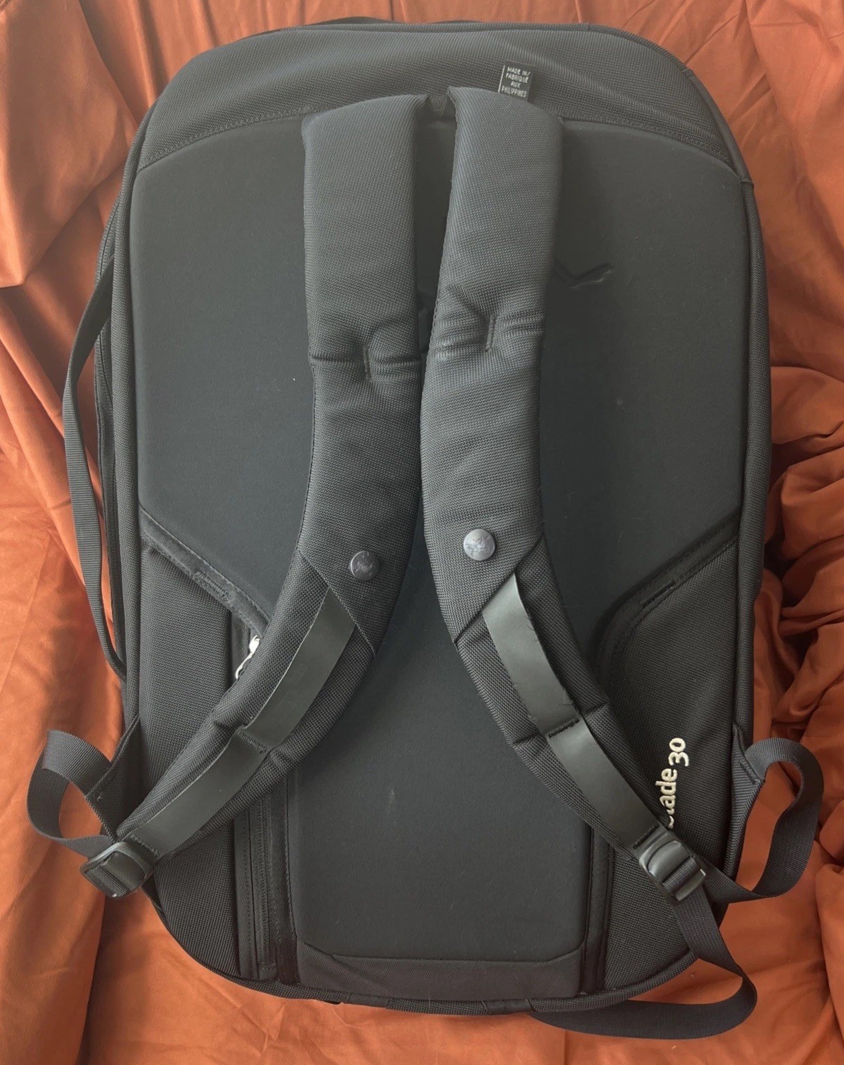 Arc’teryx Blade 30 Backpack Laptop Overnight CARRY ON Bag Rare Black USED