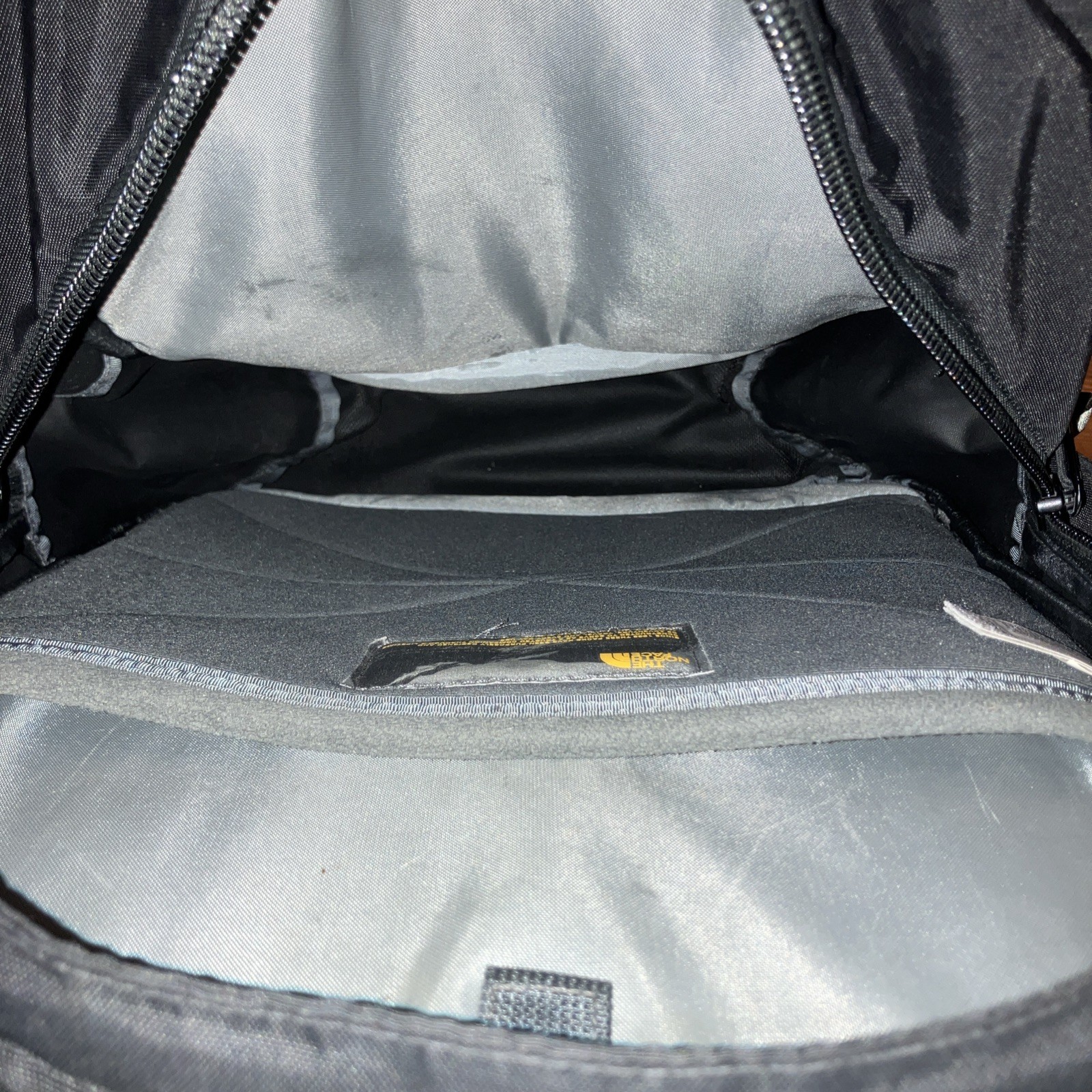 THE NORTH FACE RECON Backpack Black Mesh Pocket Used condition