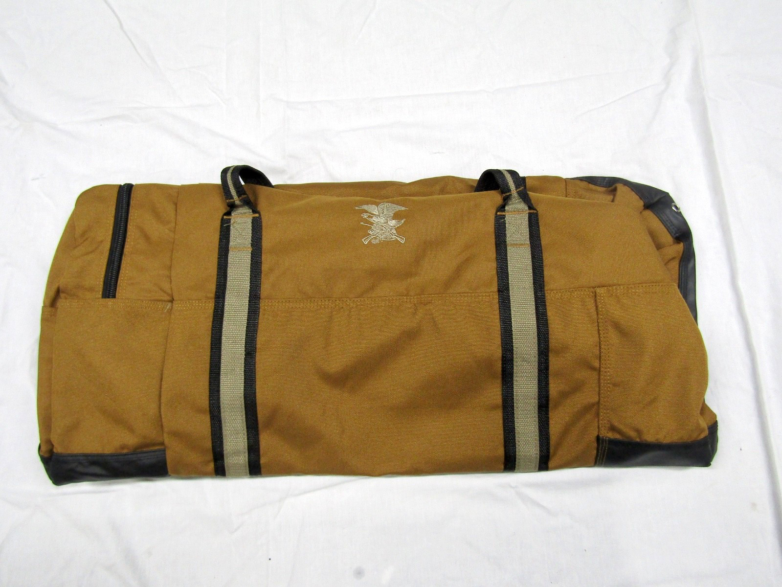 NWOT Canvas Weekender Duffle Bag Brown Synthetic with Shoulder Strap 28″x12″x12″