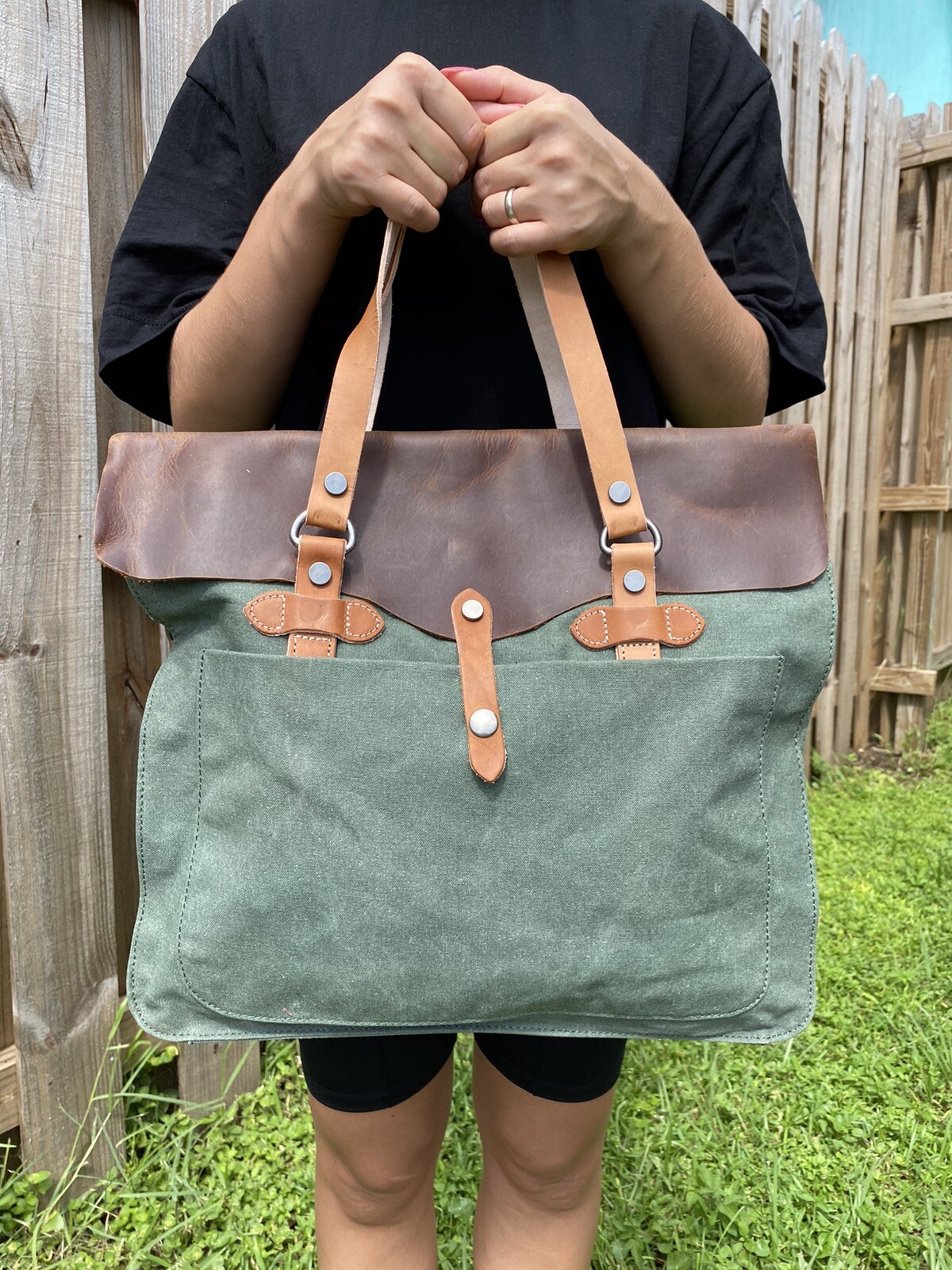 Leather Wax Cotton Canvas Olive-Green Messenger Bag