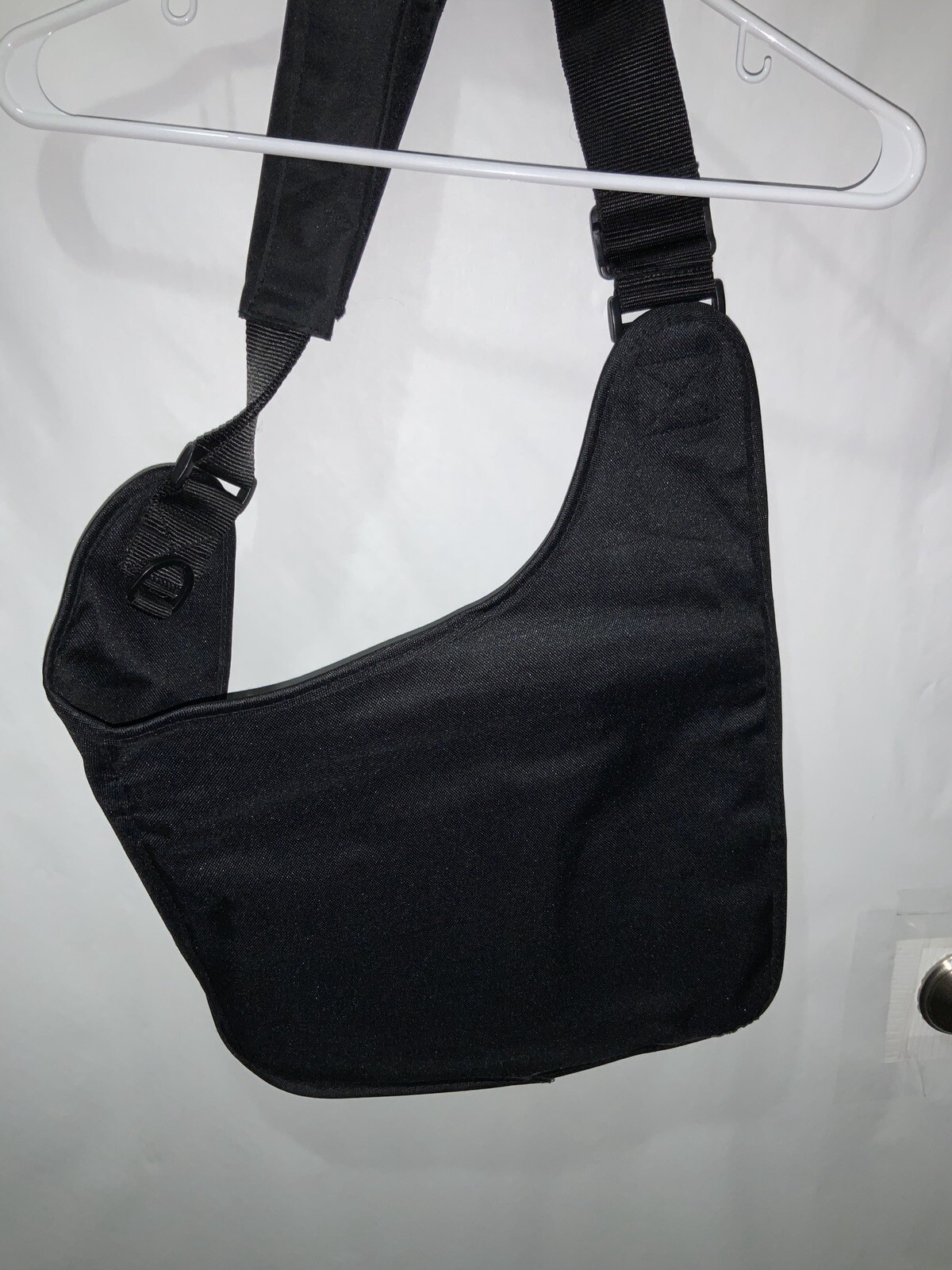 SWATCH GROUP U.S. LEEDS Black And Grey Messenger Bag NWOT