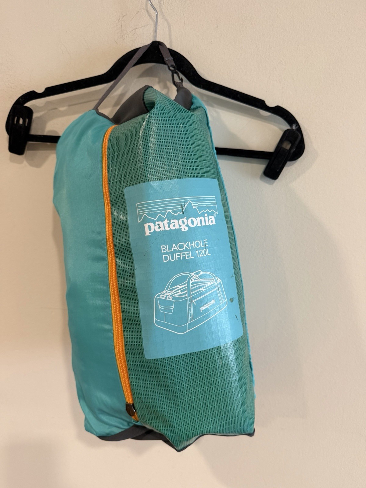 Patagonia Black Hole 120L Duffel Bag Howling Turquoise Rare 49351