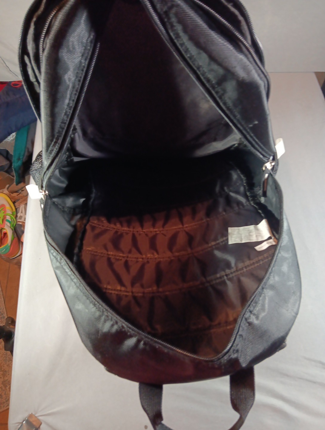 OGIO Carbon Backpack with Audio Pocket Black Preowned Excellent Condition