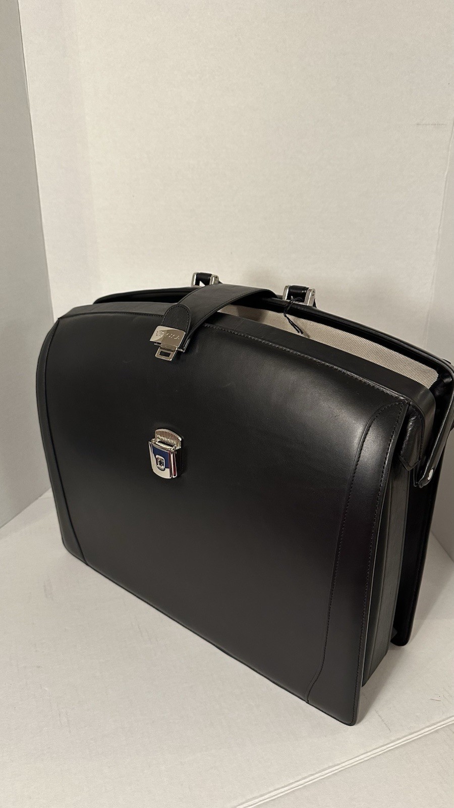 Bosca Exquisite Black Leather Briefcase