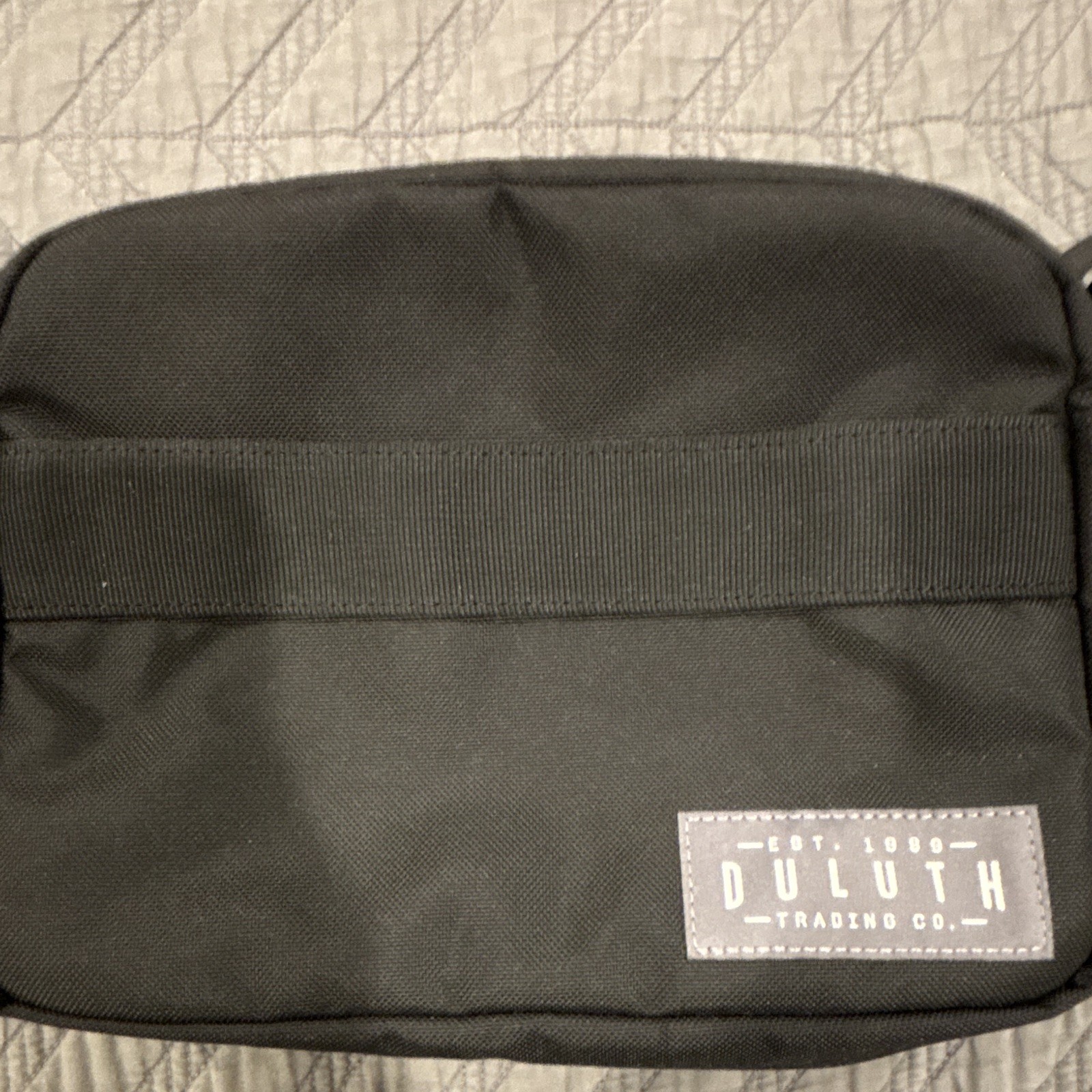 Duluth Trading Co. Small Black Crossbody Bag Zip Closure Pockets