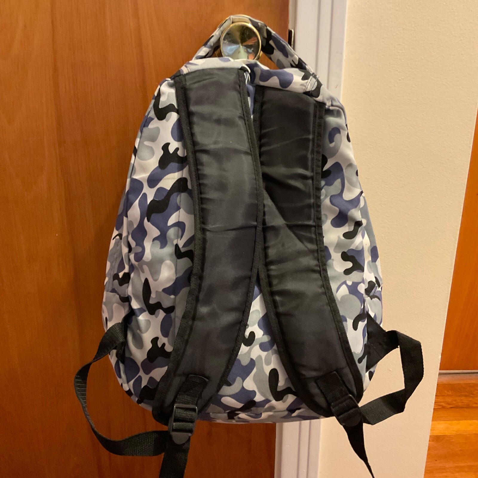 Camouflage Backpack Book Bag Zippered Pockets Unisex Lightweight Blue Gray READ