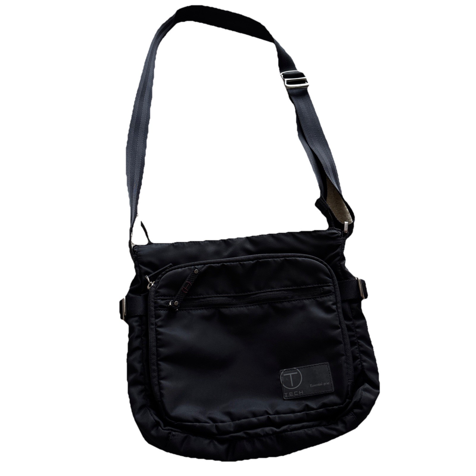 Tumi 57502D T-Tech Essential Gear Black Nylon Crossbody Messenger Bag Unisex