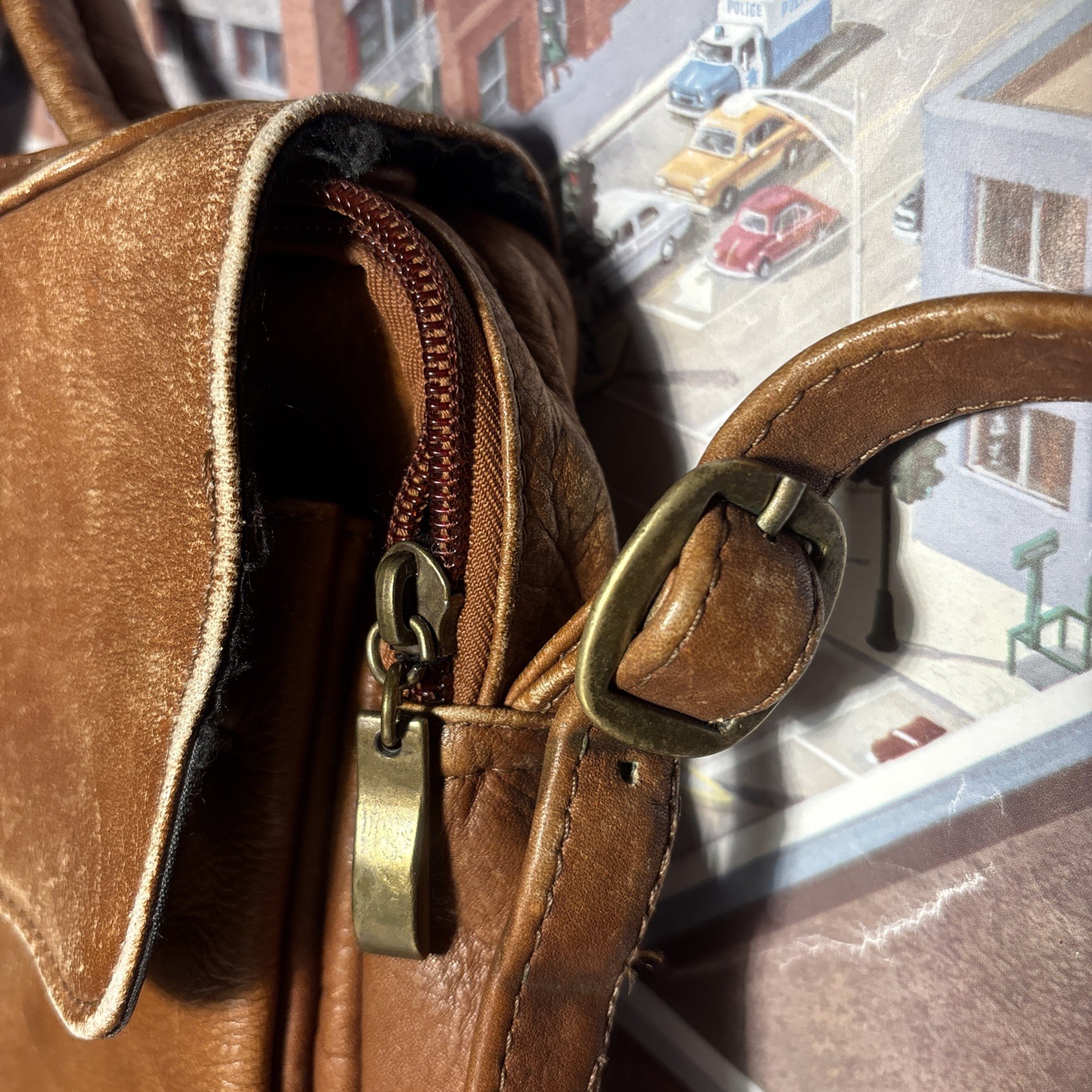 Vintage Wilsons Leather Crossbody Bag with adjustable strap and five pockets