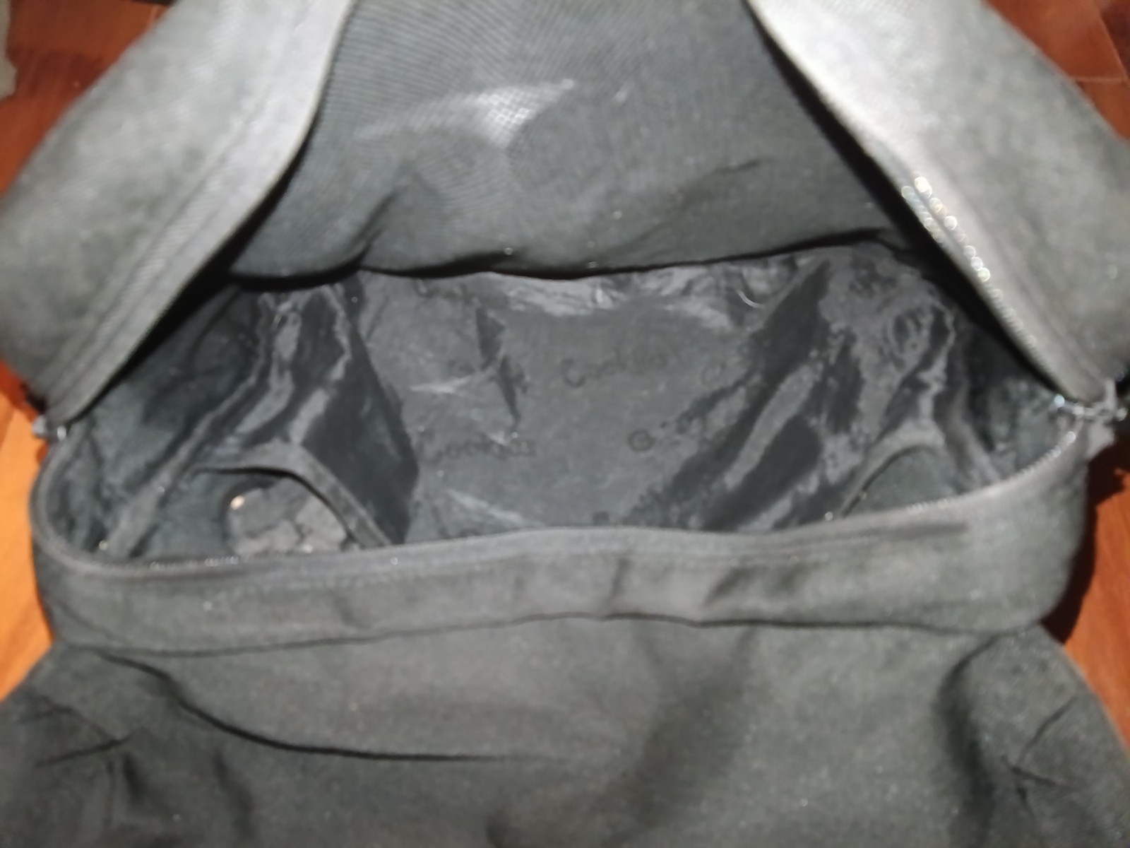 Cookies “Smell Proof” Black Zenith Shoulder Bag Authentic Cookies SF