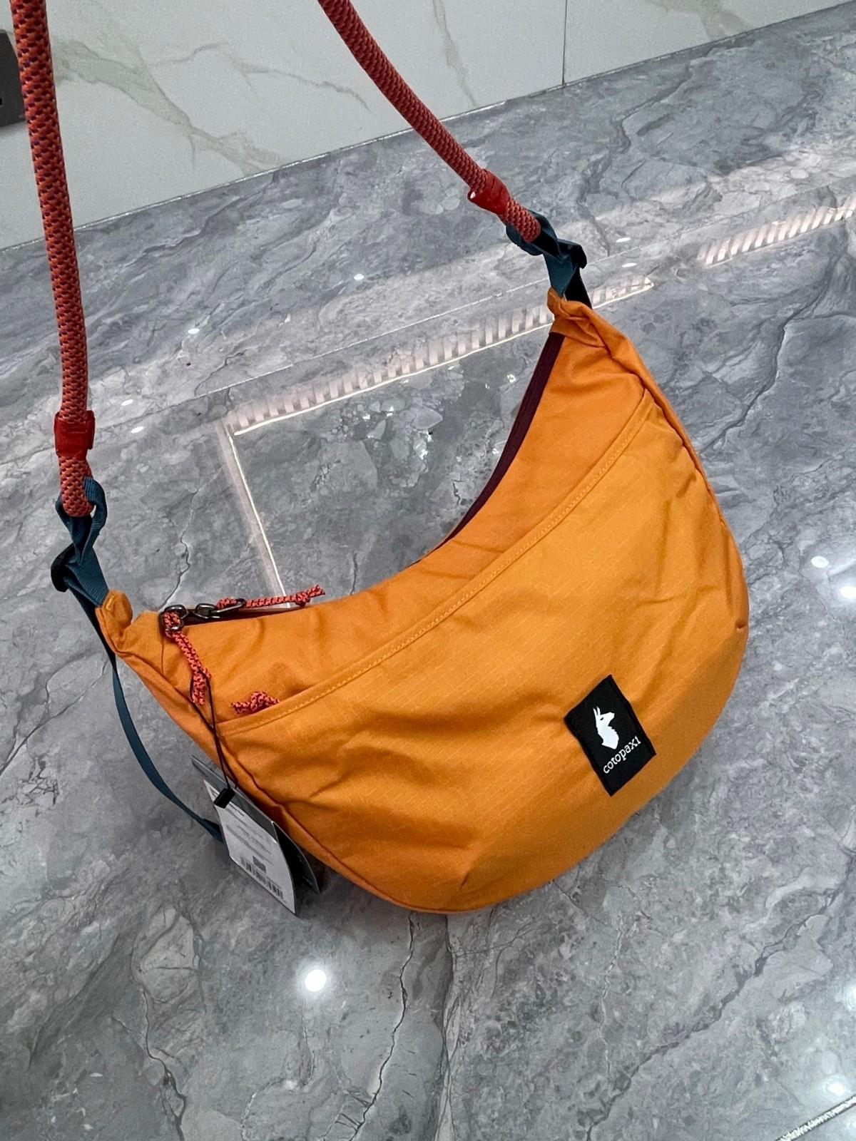 Cotopaxi Orange 8L Commuter Shoulder Bag with Climbing Rope Strap 38x25x7cm