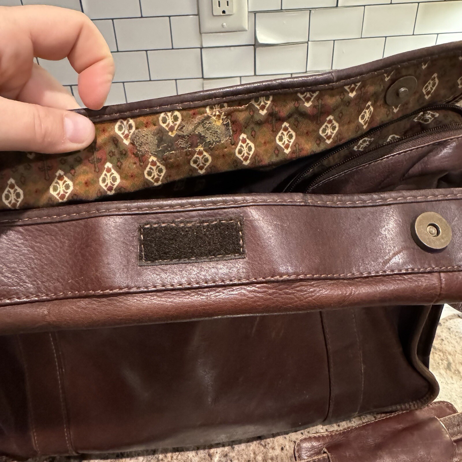 PM4 Manufacturas Quintero Colombia Brown Genuine Leather Laptop Messenger Bag