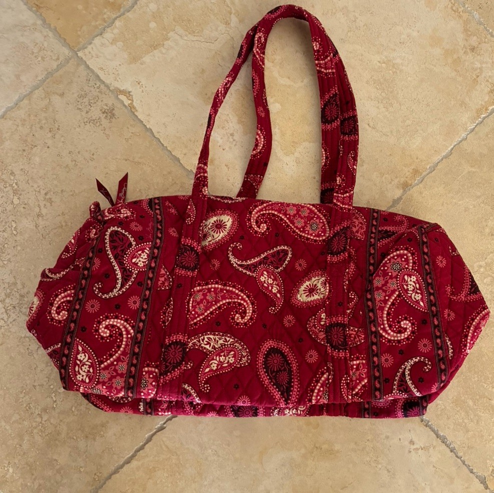 Vera Bradley Satchel Duffle Traveler Bag Smal Red Pattern 15 X 10 X 9 Inch