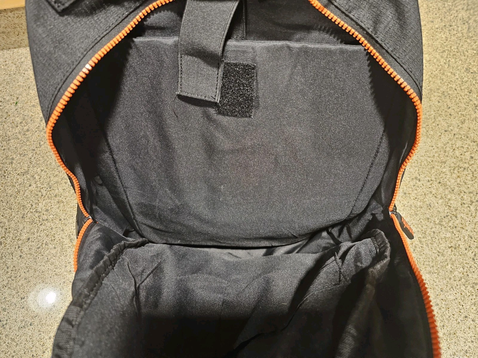 Superdry “Moncheater Montana Rucksack” Outdoor Backpack SuperdryJPN Black/Orange