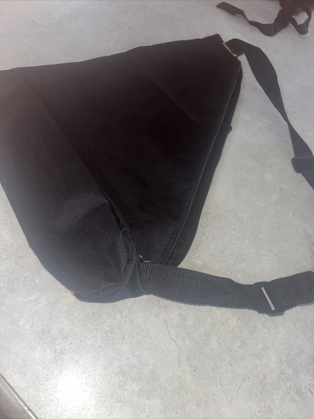 LEEDS black orange shoulder bag