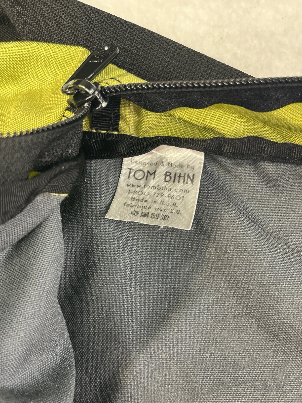 Rare TOM BIHN Early Design Daylight Backpack – Wasabi and Steel Cordura