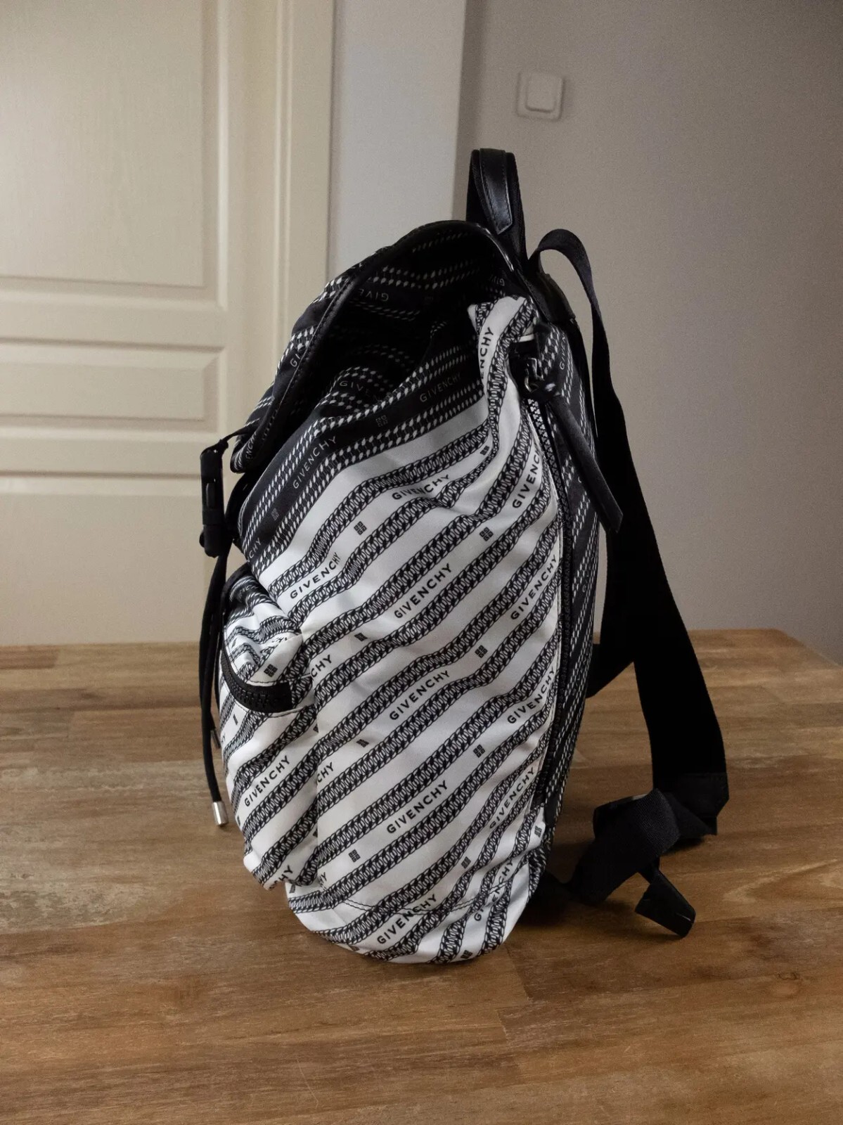 (NO CUSTOMS TAX) GIVENCHY black & white Light 3 nylon striped logo backpack NWT