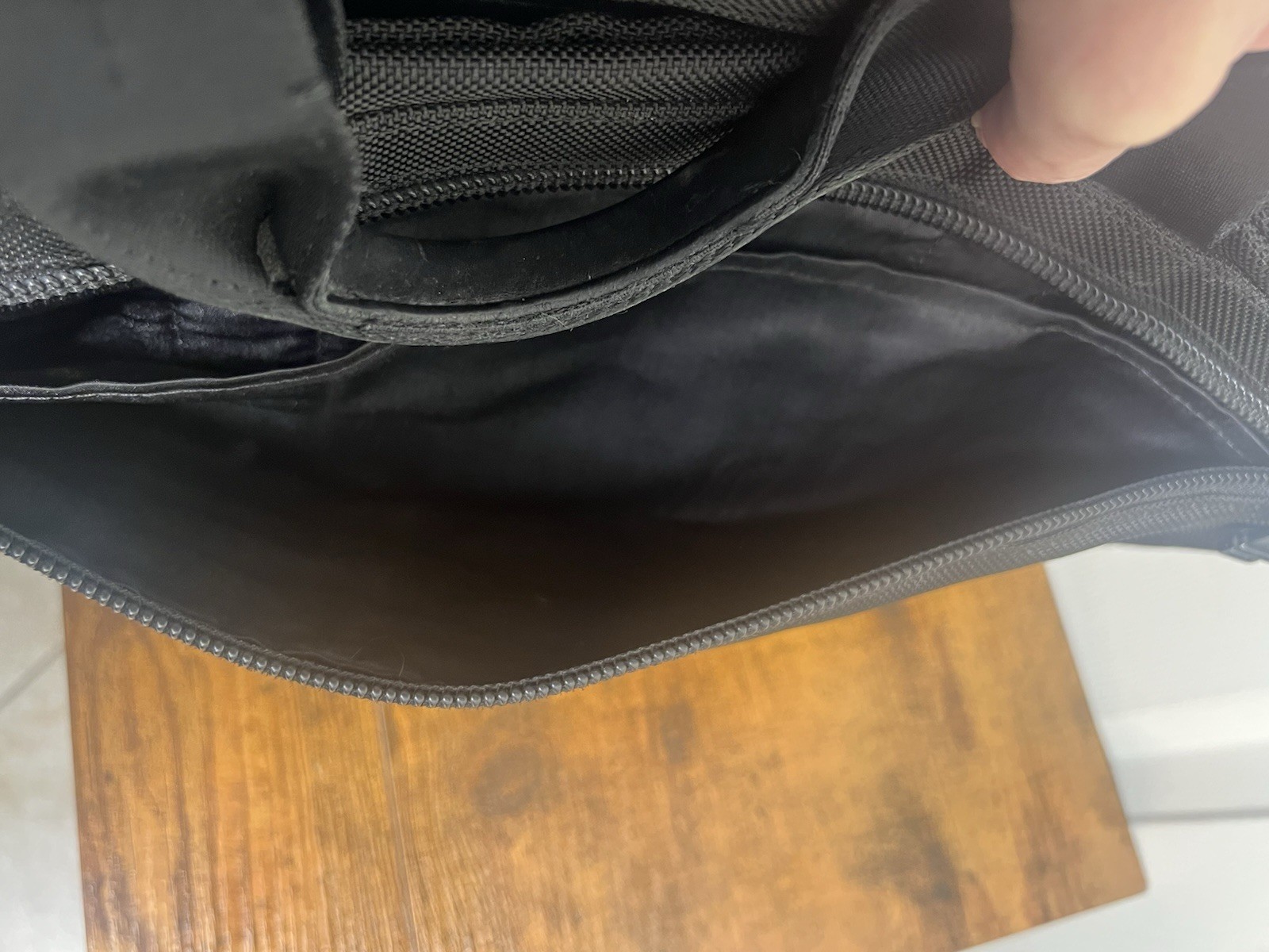 Tumi Black Business Bag Professional Laptop Briefcase No Shoulder Strap