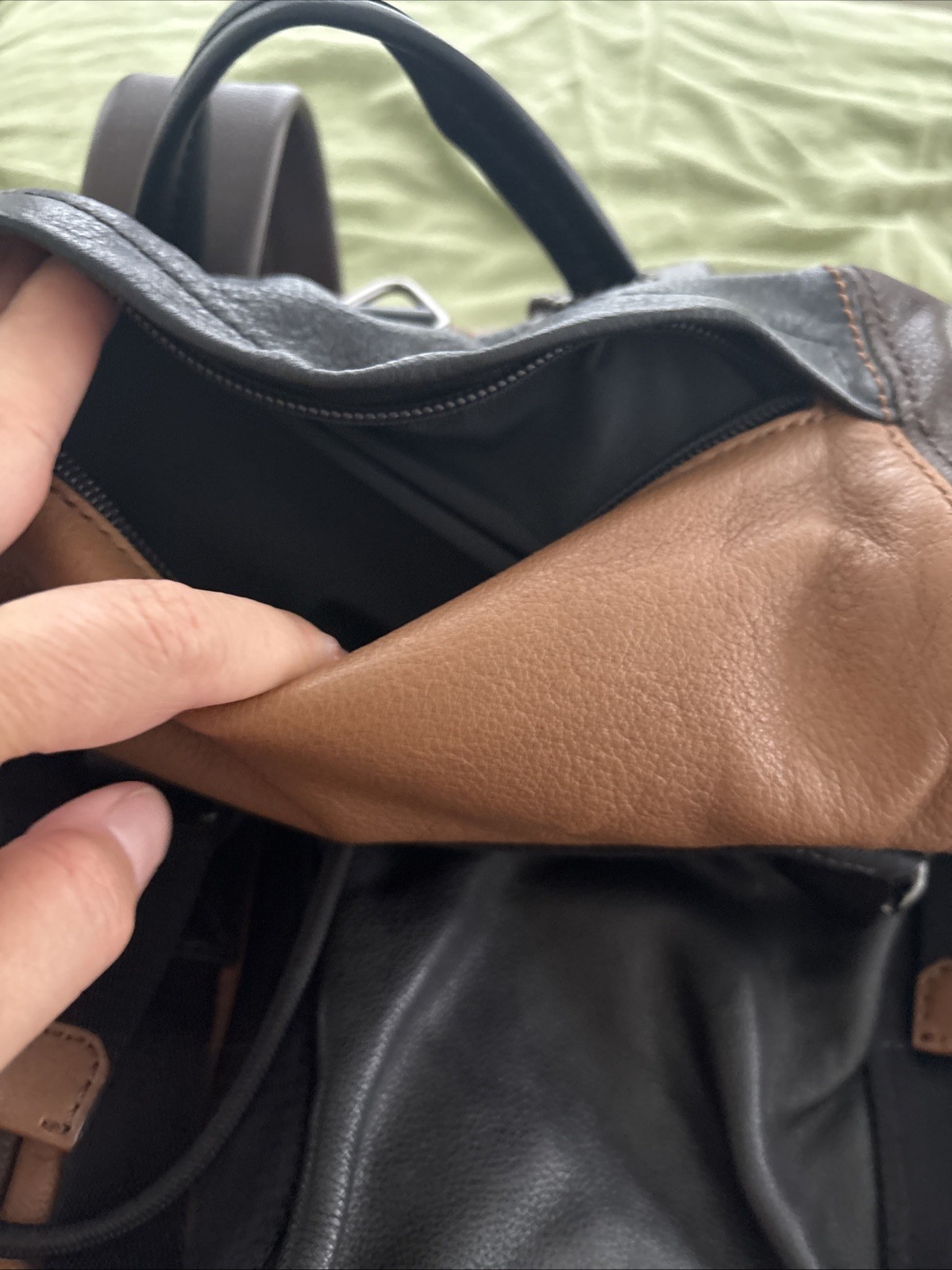 Coach Men’s Thompson Backpack Brown And Black Leather Panels Drawstring
