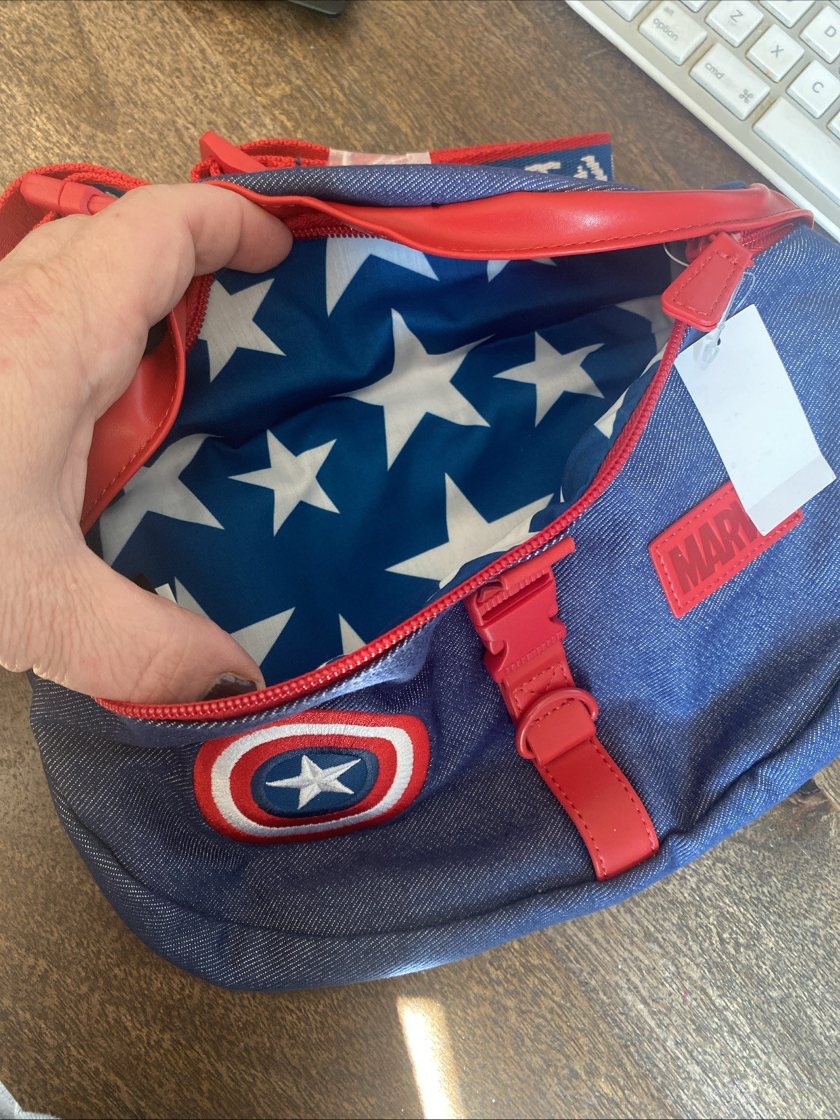 Universal Studios NWT MARVEL Captain America Denim Hip Bag Retail $35