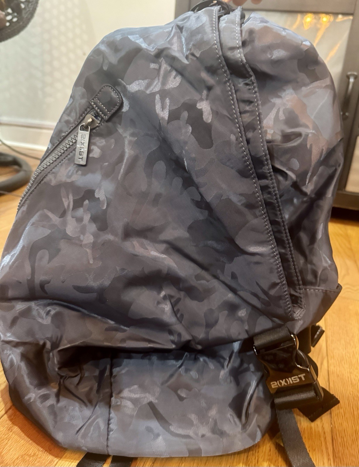2(x) ist Men’s Core Origami 100% Polyester Back Pack Bags