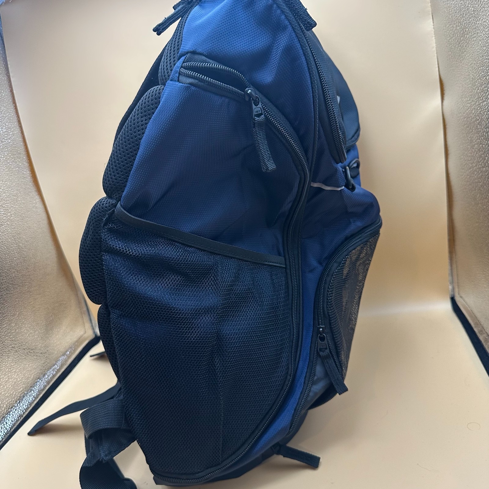 NWT MIER 40L Gym Backpack Basketball Soccer Ball Shoe Compartment Blue Black