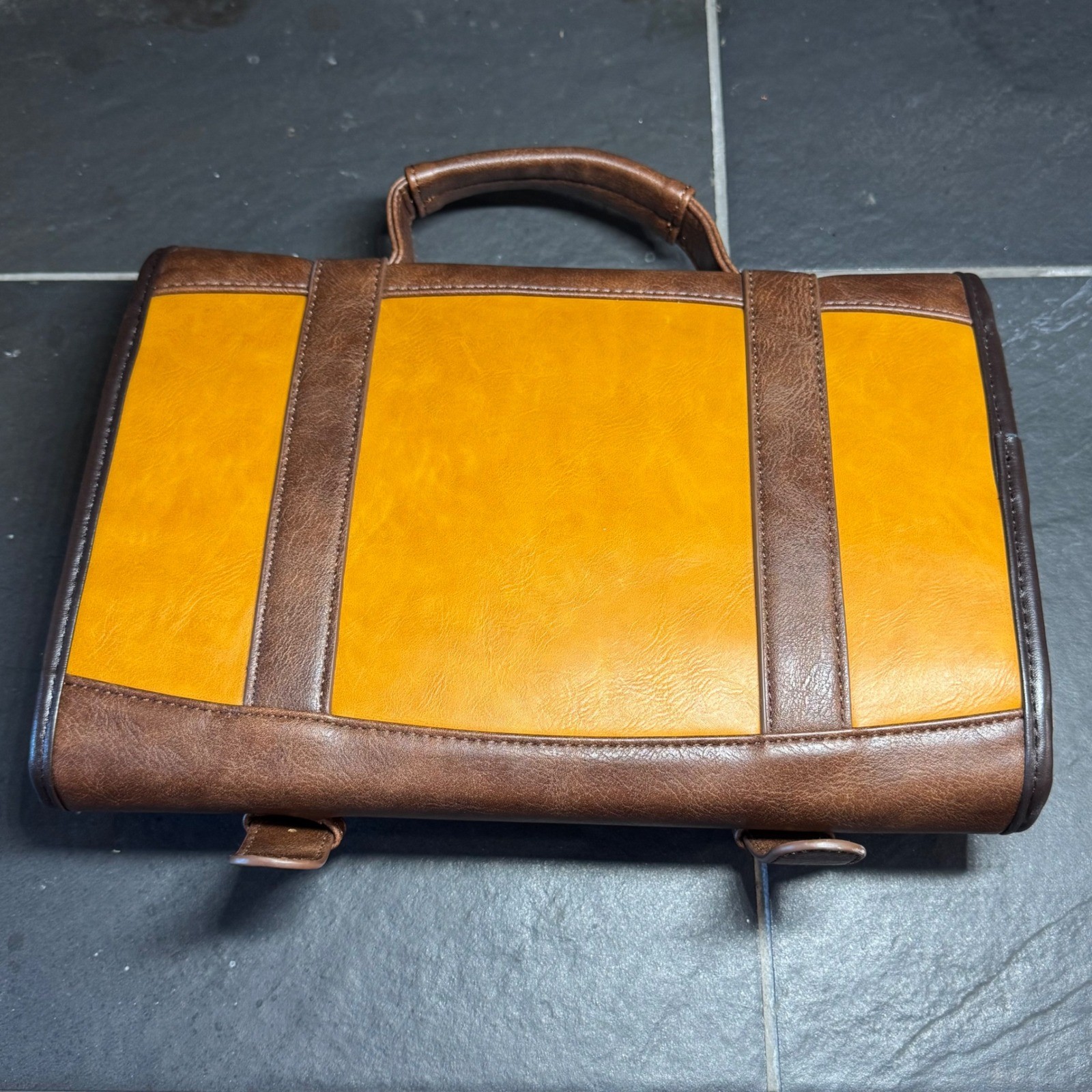 Vetelli Mens Hanging Toiletry Bag Vegan Leather Dopp Kit Travel Organizer Brown