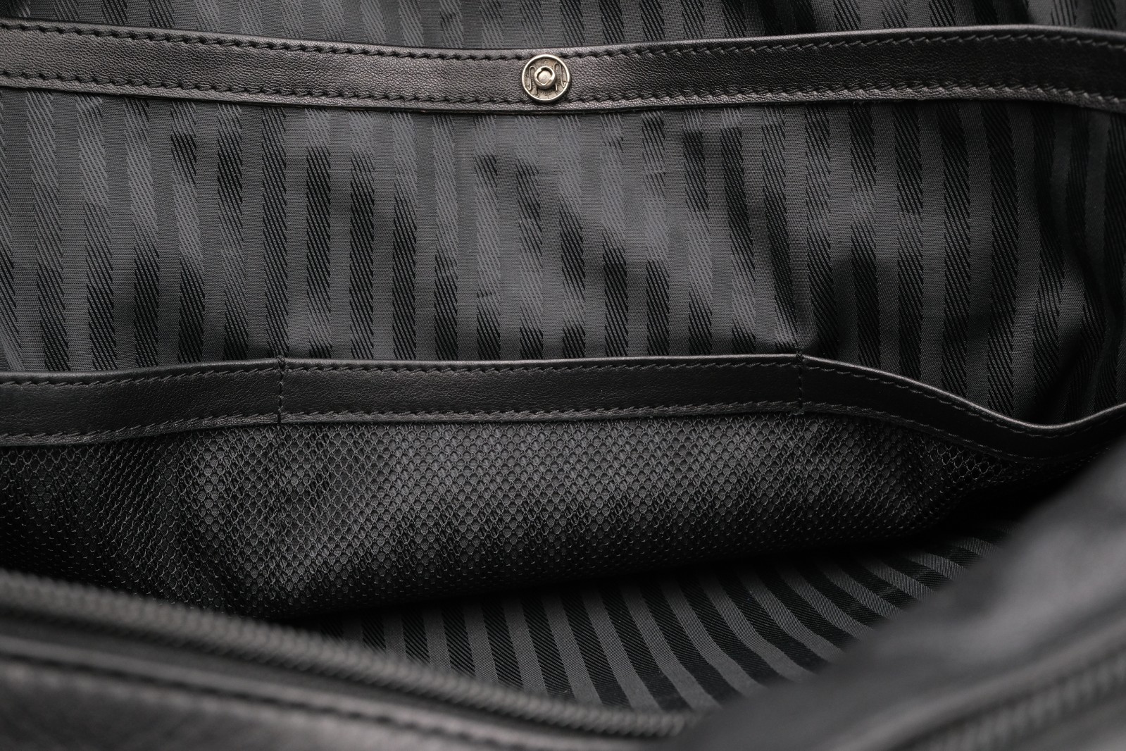 TUMI Alpha Black Leather Laptop Business Commuter Bag 9601D3