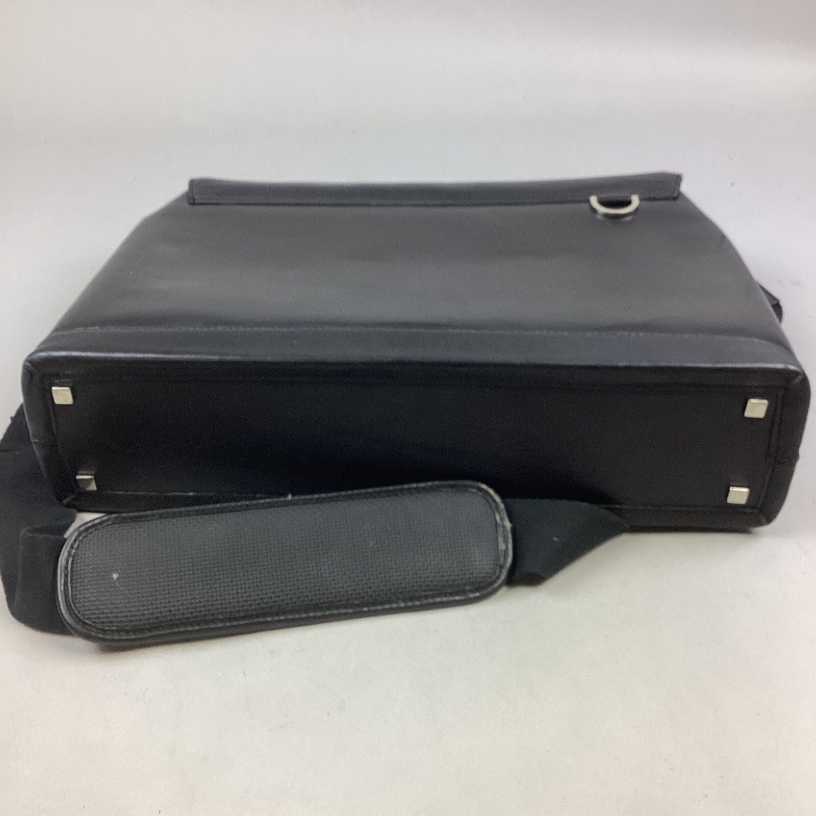 Kenneth Cole Black Leather Briefcase Laptop Satchel Bag