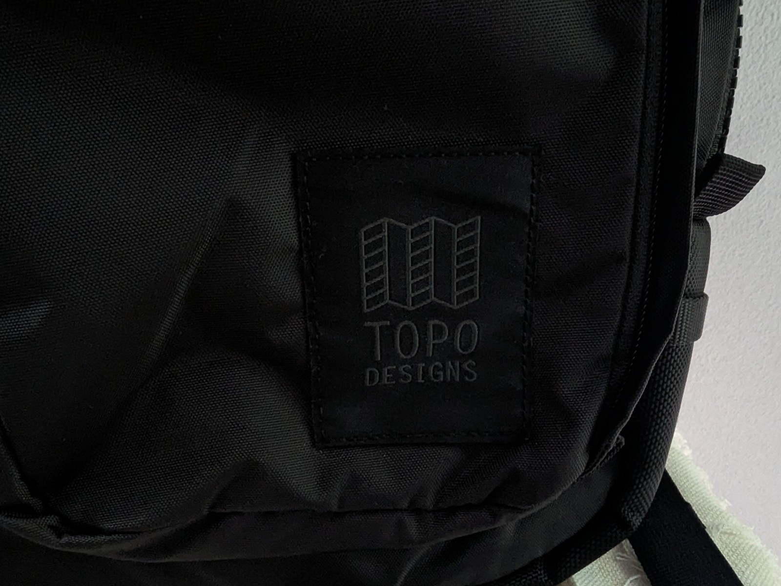 Topo Designs Global Briefcase 3-Way Backpack Laptop Bag NWOT Black Logo
