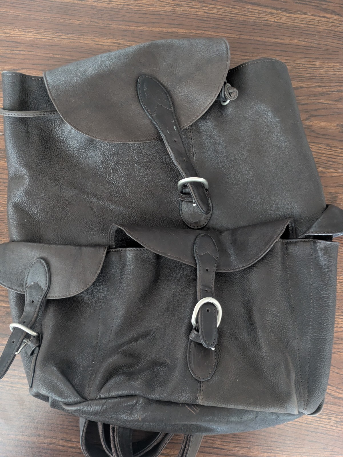 London Fog Leather Backpack Brown Drawstring Flap Buckle Pockets Travel Bag EU