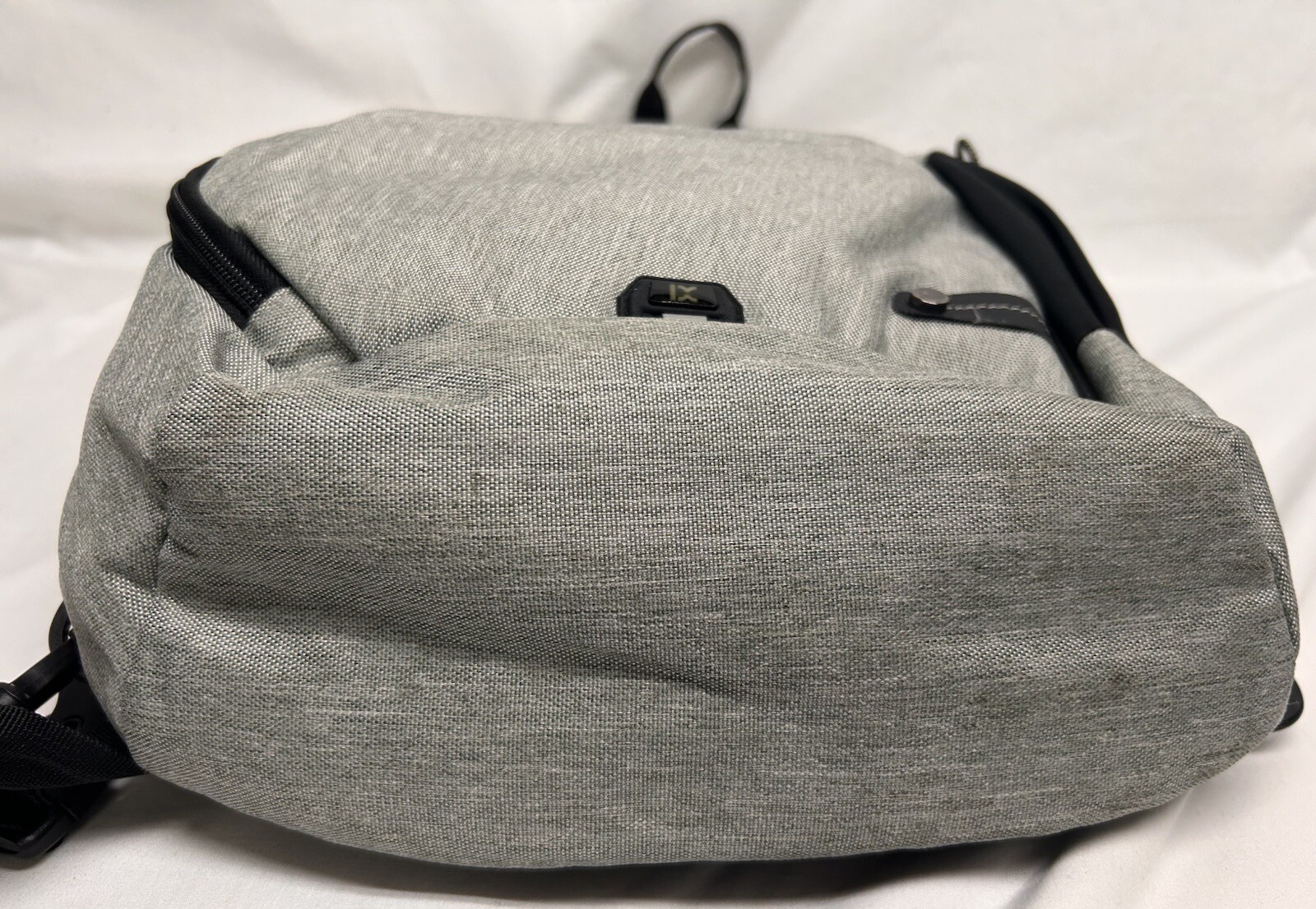 IX Gray Zip Close Lined Bottle Mesh Pockets Unisex Chest Bag