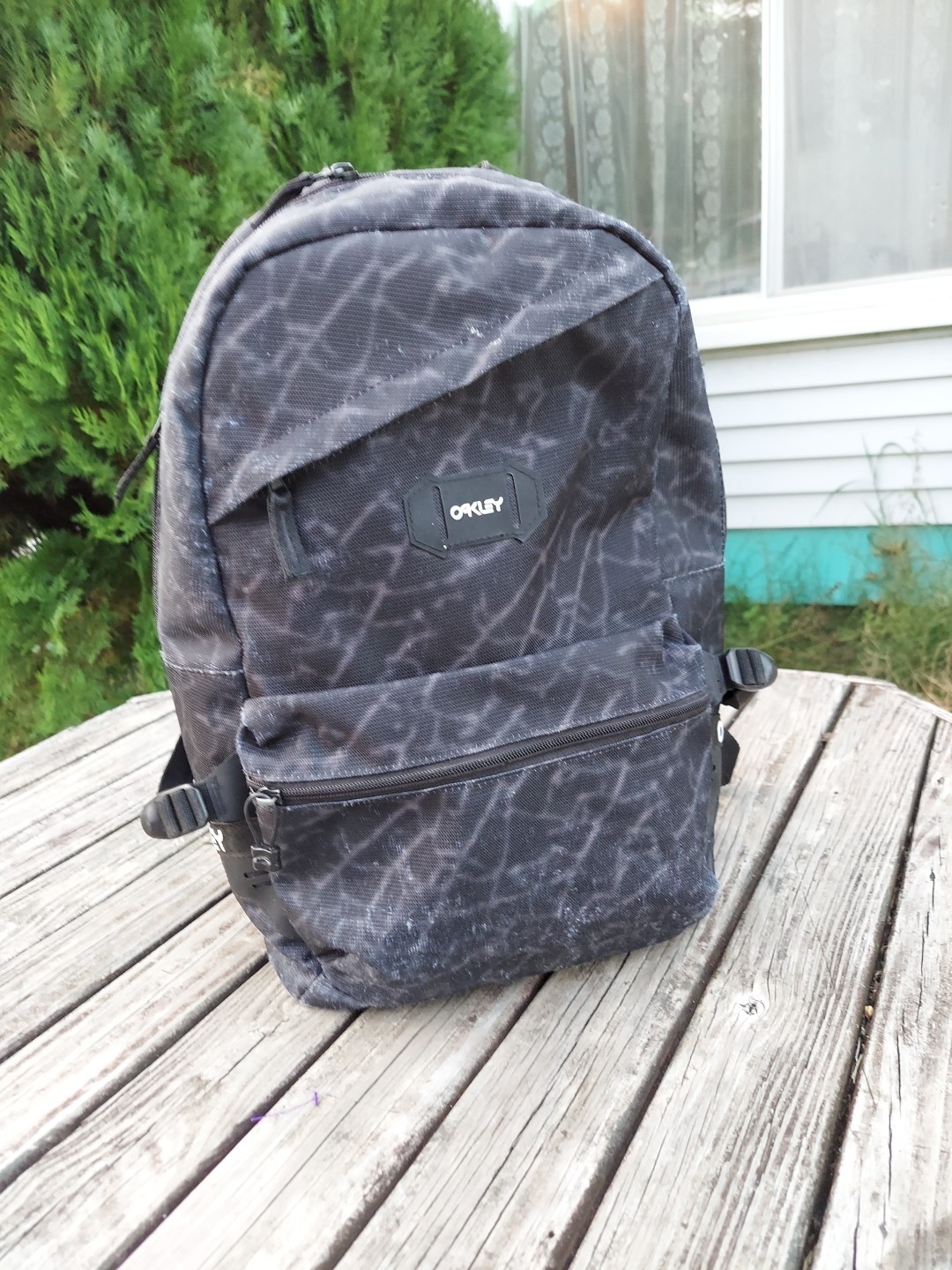 Distressed Oakley Bookbag Looks Cool While Being Solid